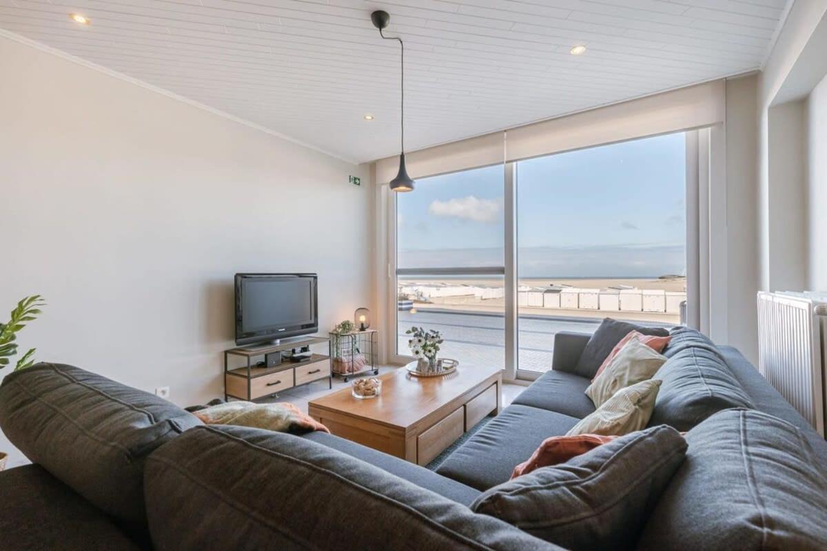 Huswell - Beachfront Apartment In Zeebrugge Extérieur photo